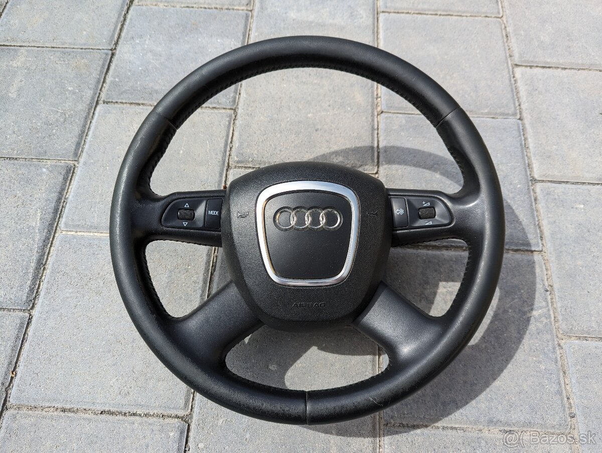 Volant Audi A4 B8