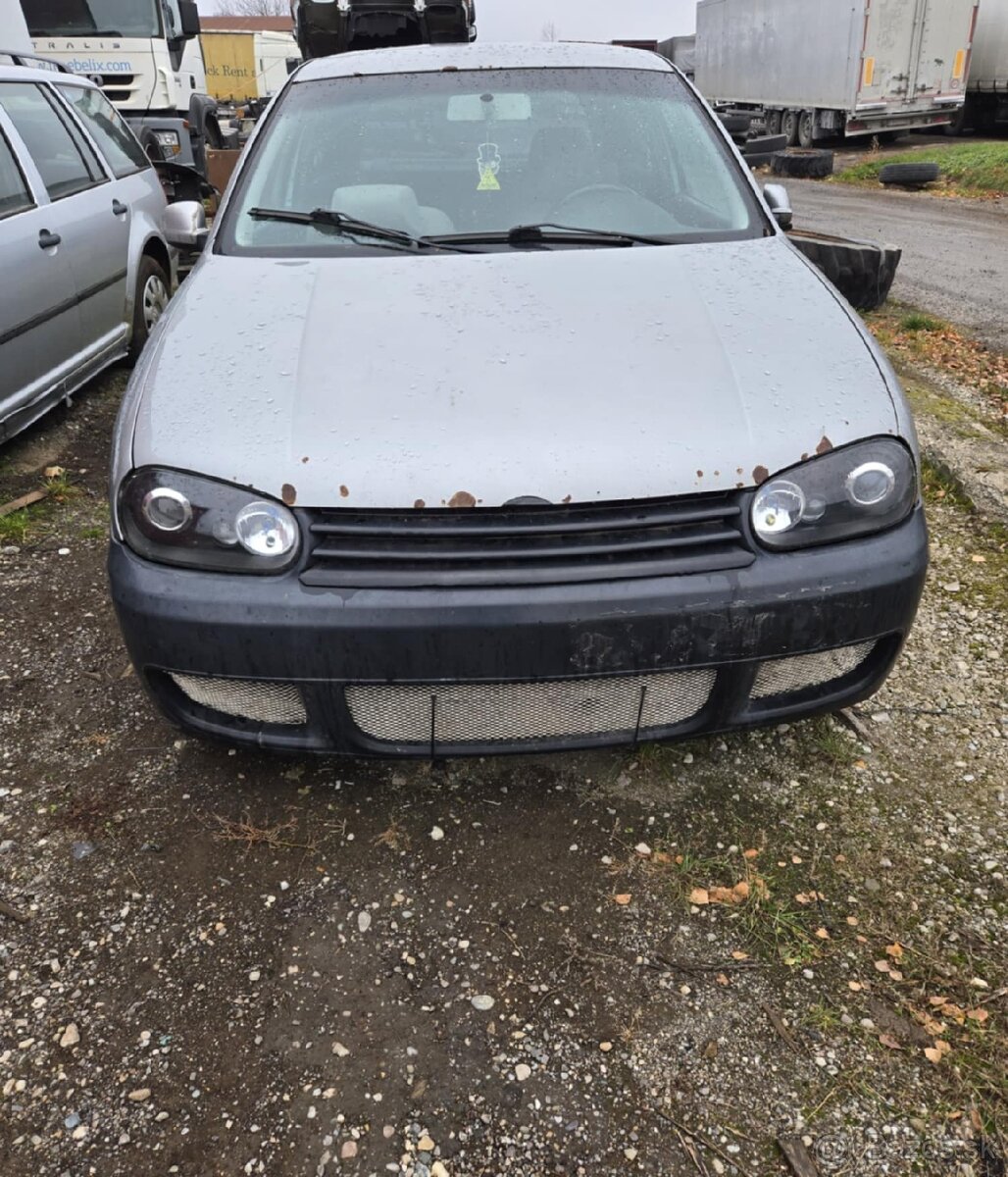 Rozpredam na diely golf 4 1.9 96kw