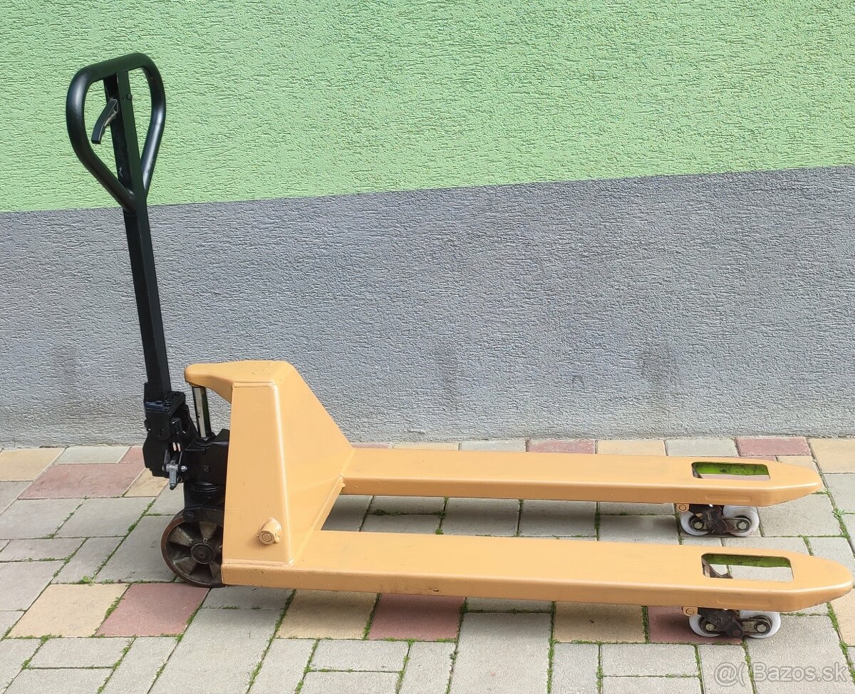 paletovy vozik v 25oo