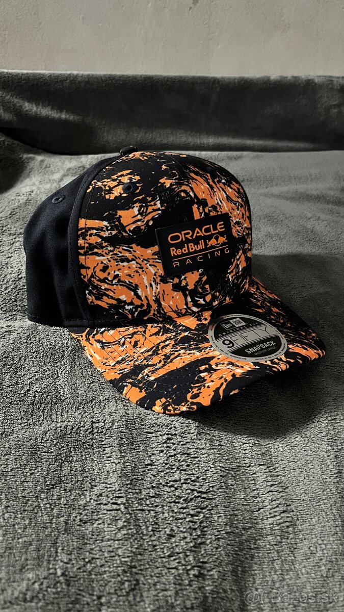 Predám F1 merch/šiltovku RedBull Racing limitovaná edícia