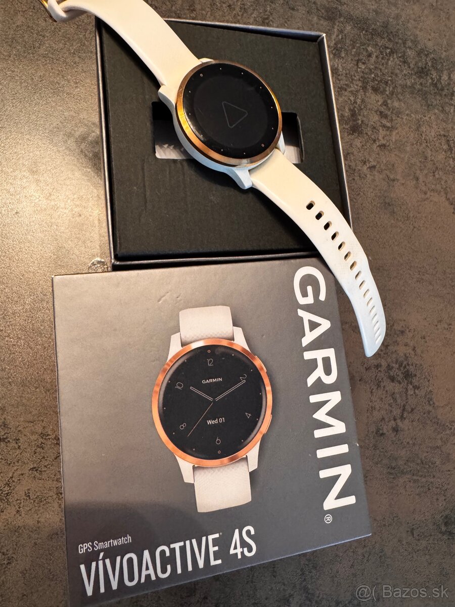 Garmin VÍVOACTIVE 4S Rosegold