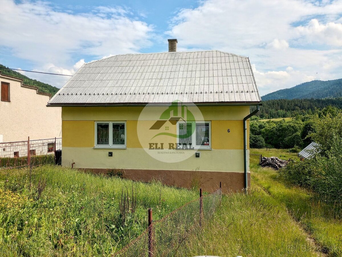 Rodinný dom s veľkorysým pozemkom na predaj Helcmanovce