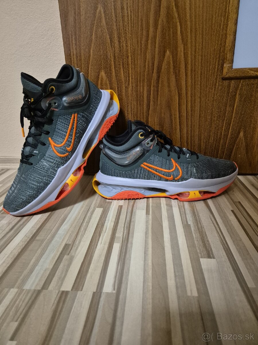 Nike Air Zoom G.T. Jump 2