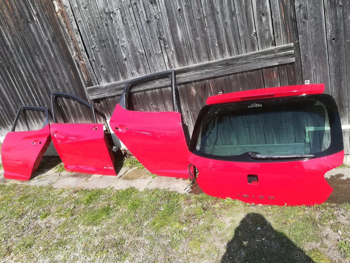 kufor, piate dvere, dvere, seat ibiza 2010 , 2011, 2009