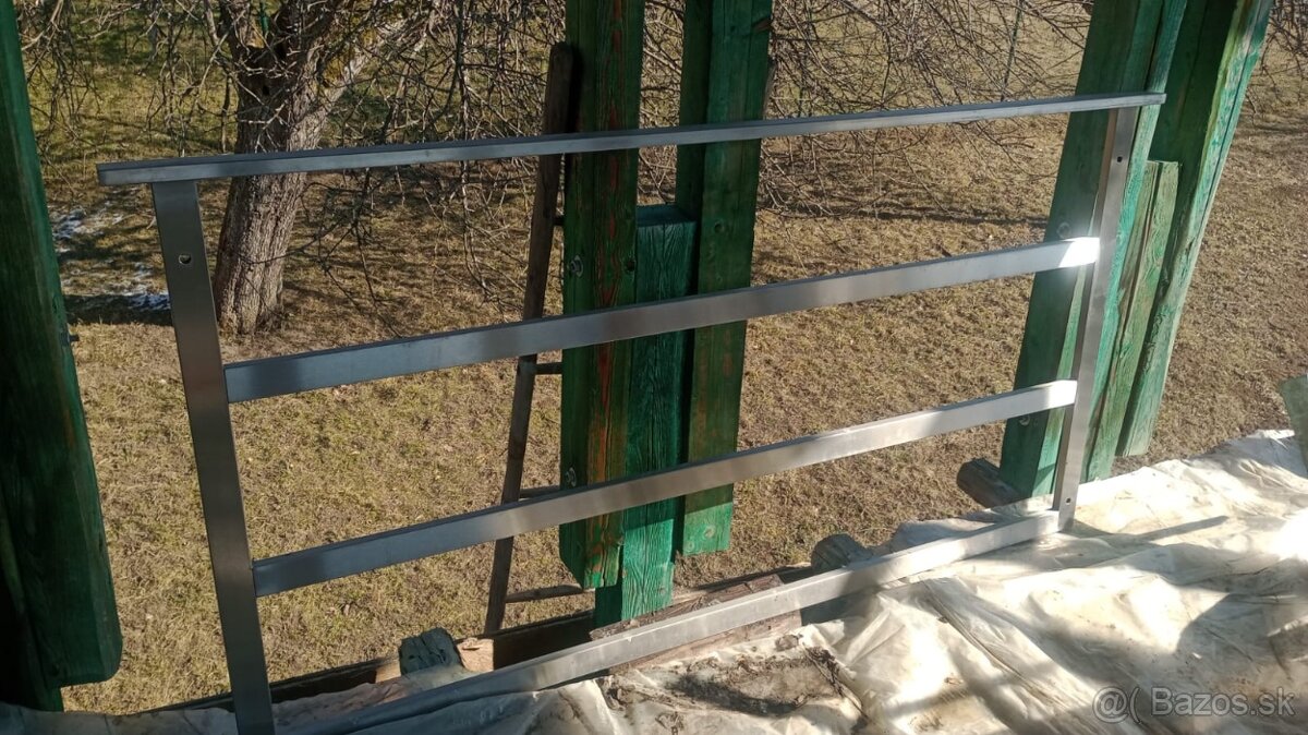 Predám nerezové zábradlie – ANTIKOR