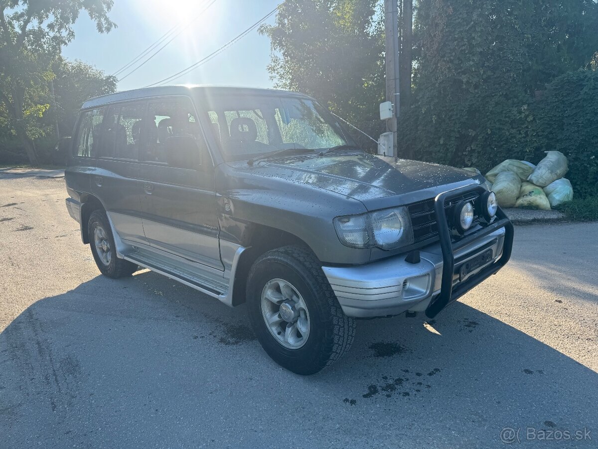 Mitsubishi pajero 3.0v6 24v