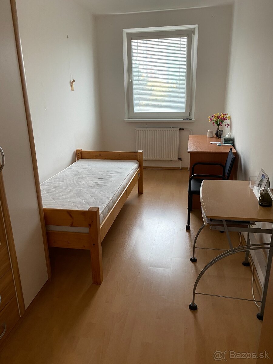 voľná izba v Petržalke
