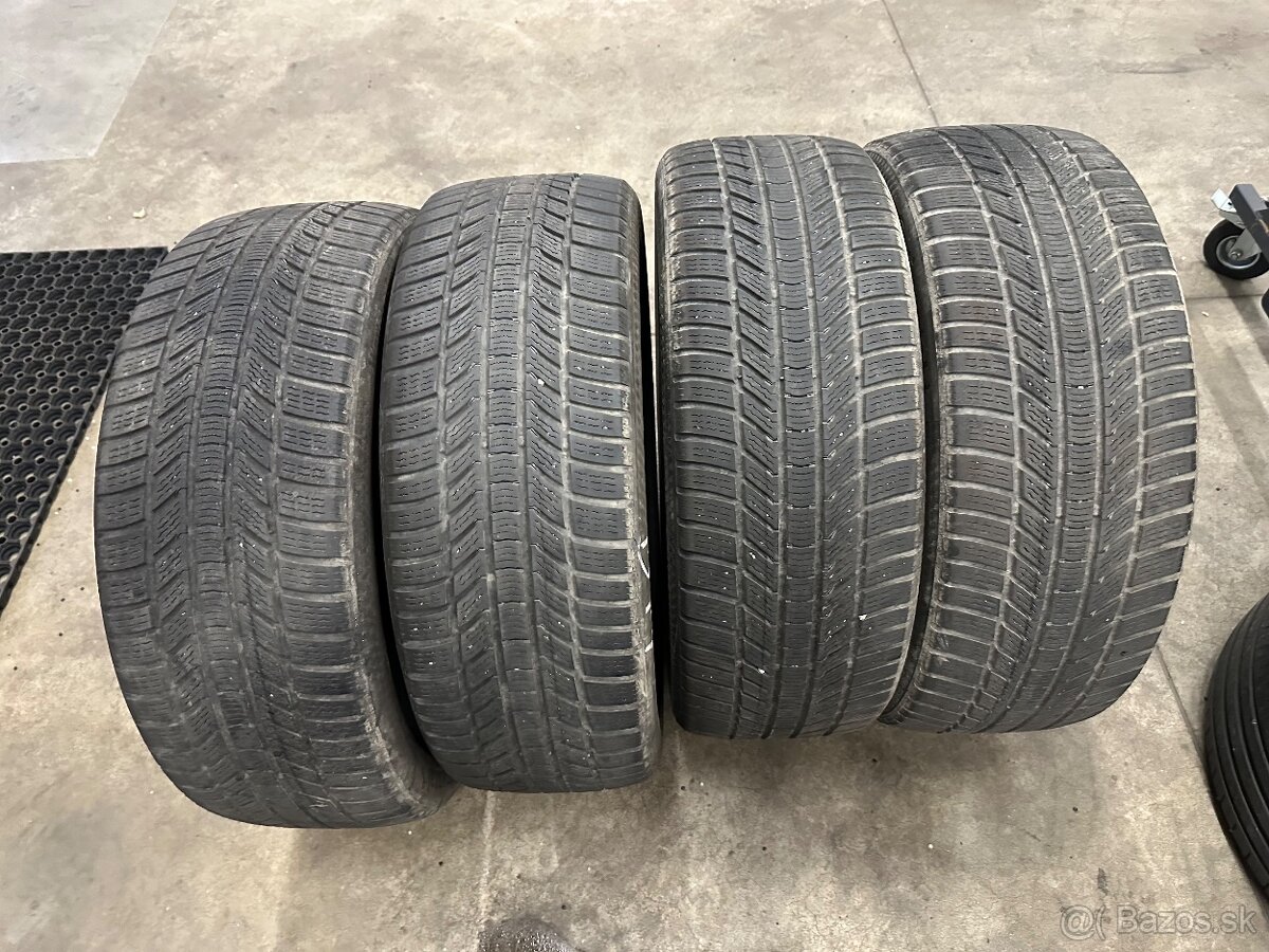Continental WinterContact TS 870 235/45 R20