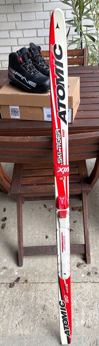 Detské bežky ATOMiC 120 cm, šupiny