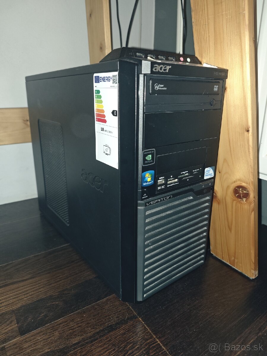 Pa skrinka z Acer Veriton