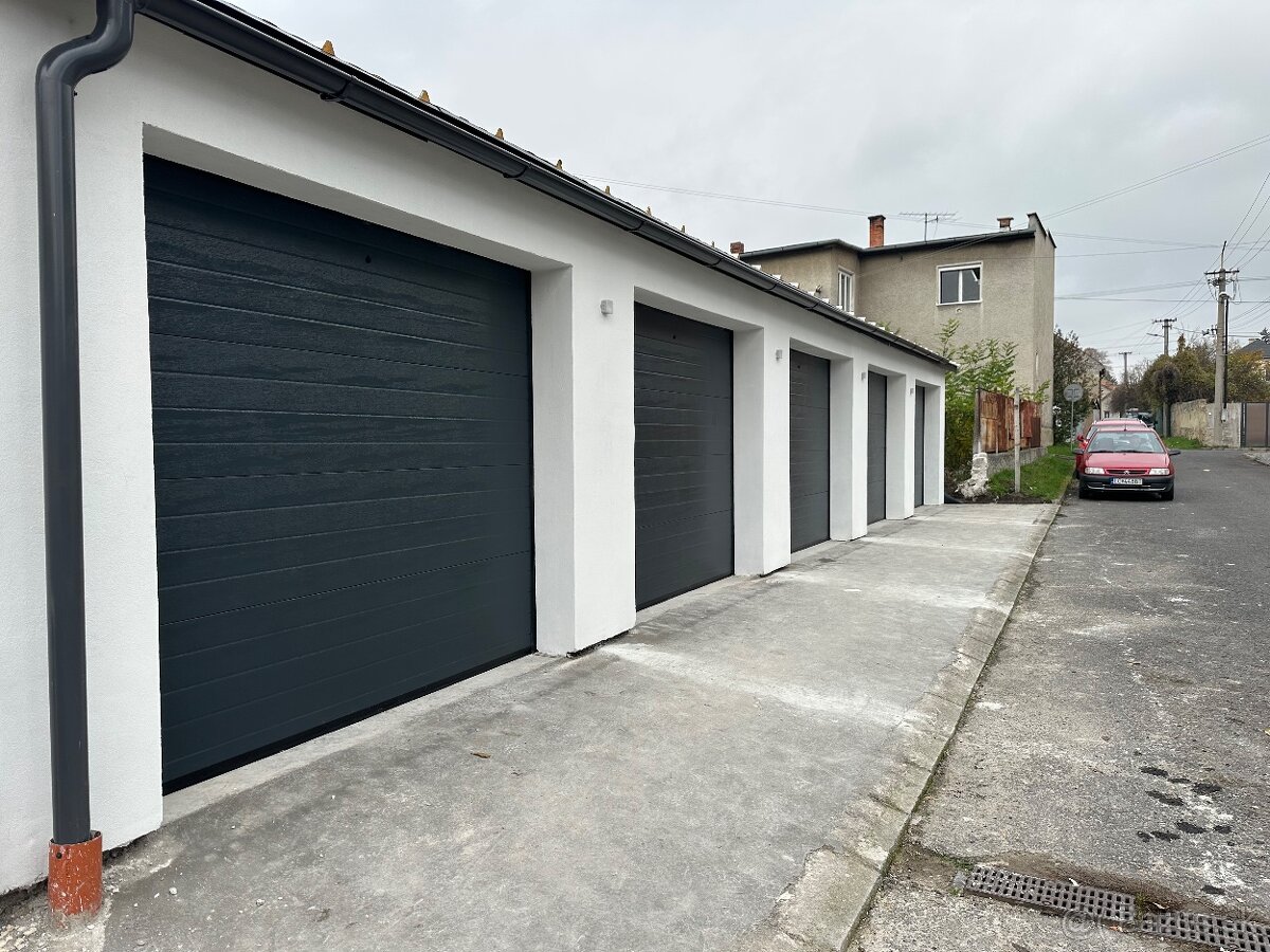 Prenajmem garáž v centre Fiľakova