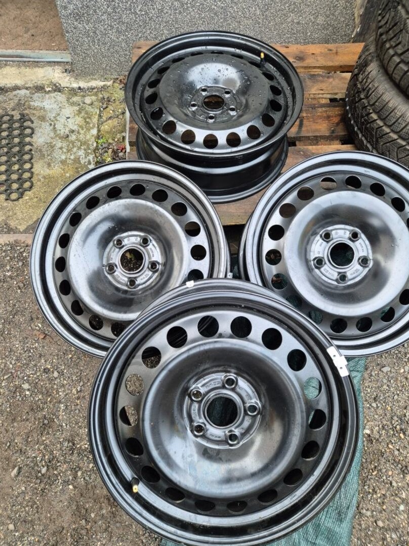 Nová plechová sada Volkswagen Tiguan R17