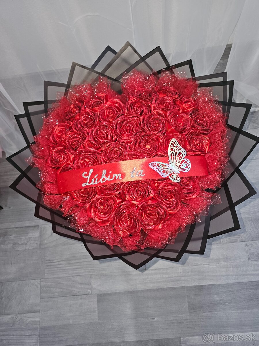 ❤️ Kytica 34 červených ruží ❤️