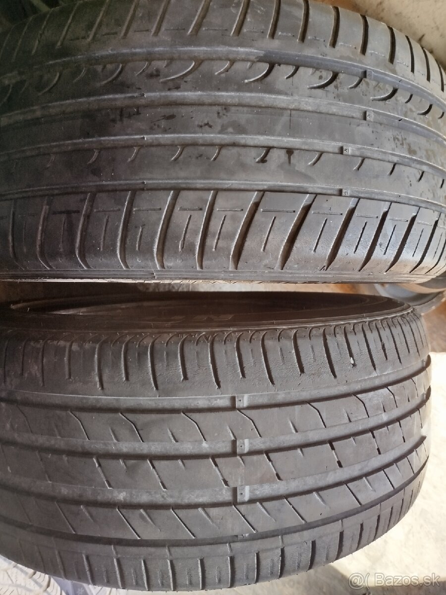 Nexen 215/45R16