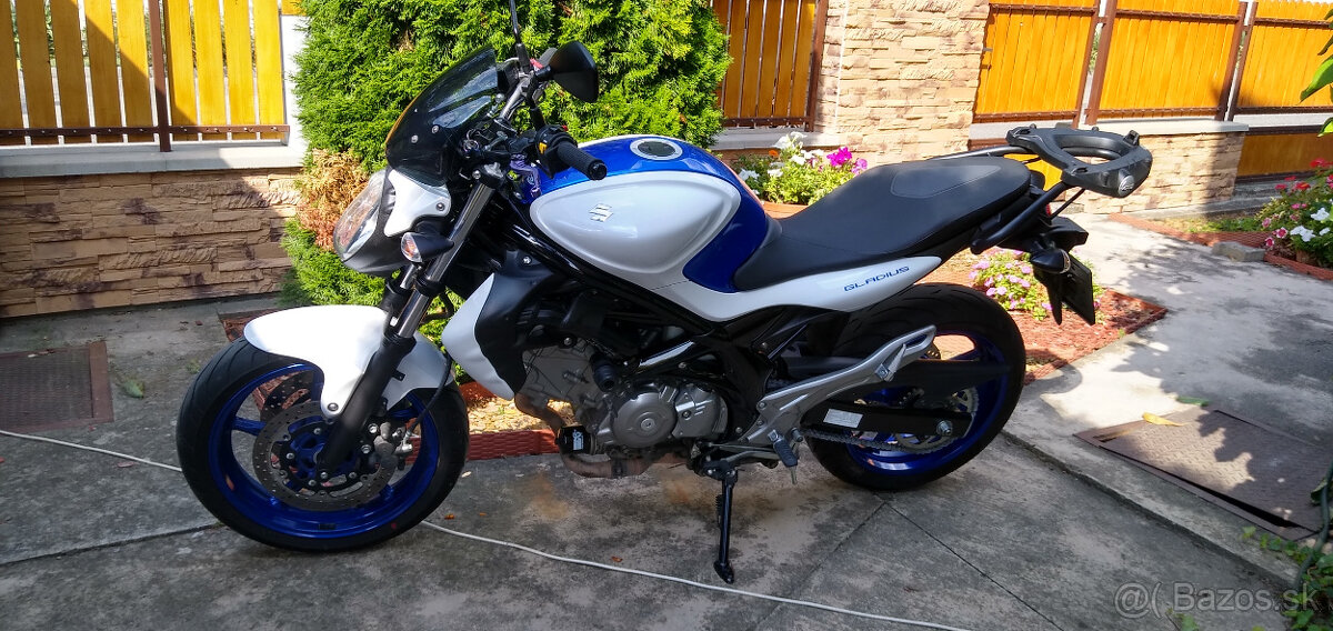 Suzuki gladius 650 sfv