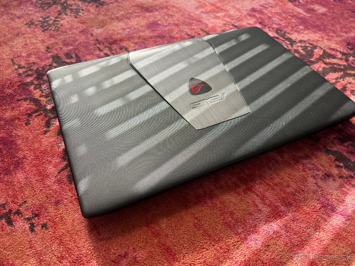 ASUS ROG GL552JX – i7 / 16 GB RAM / SSD + 2 TB HDD