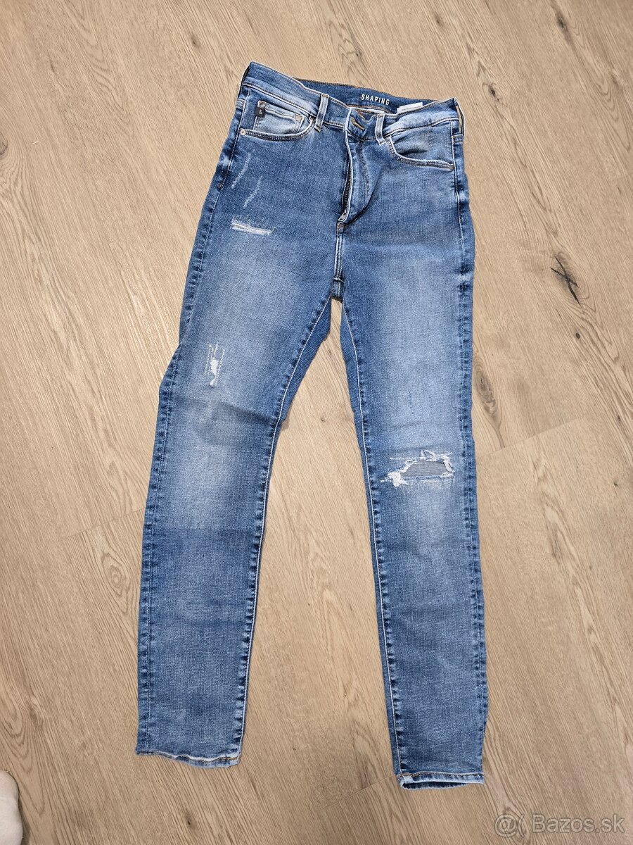 Skinny džíny