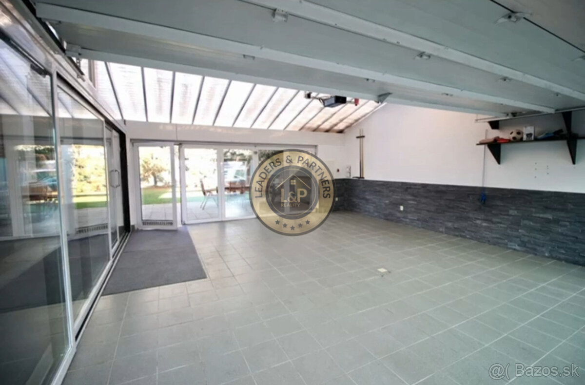 Prenájom 8i dom,Nové Mesto,sauna,zimná záhrada,6xparking
