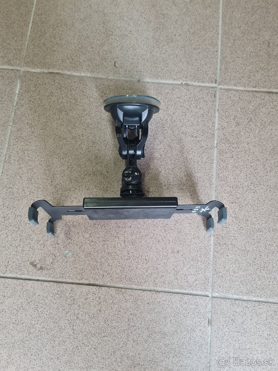 Držiak tabletu na okno
