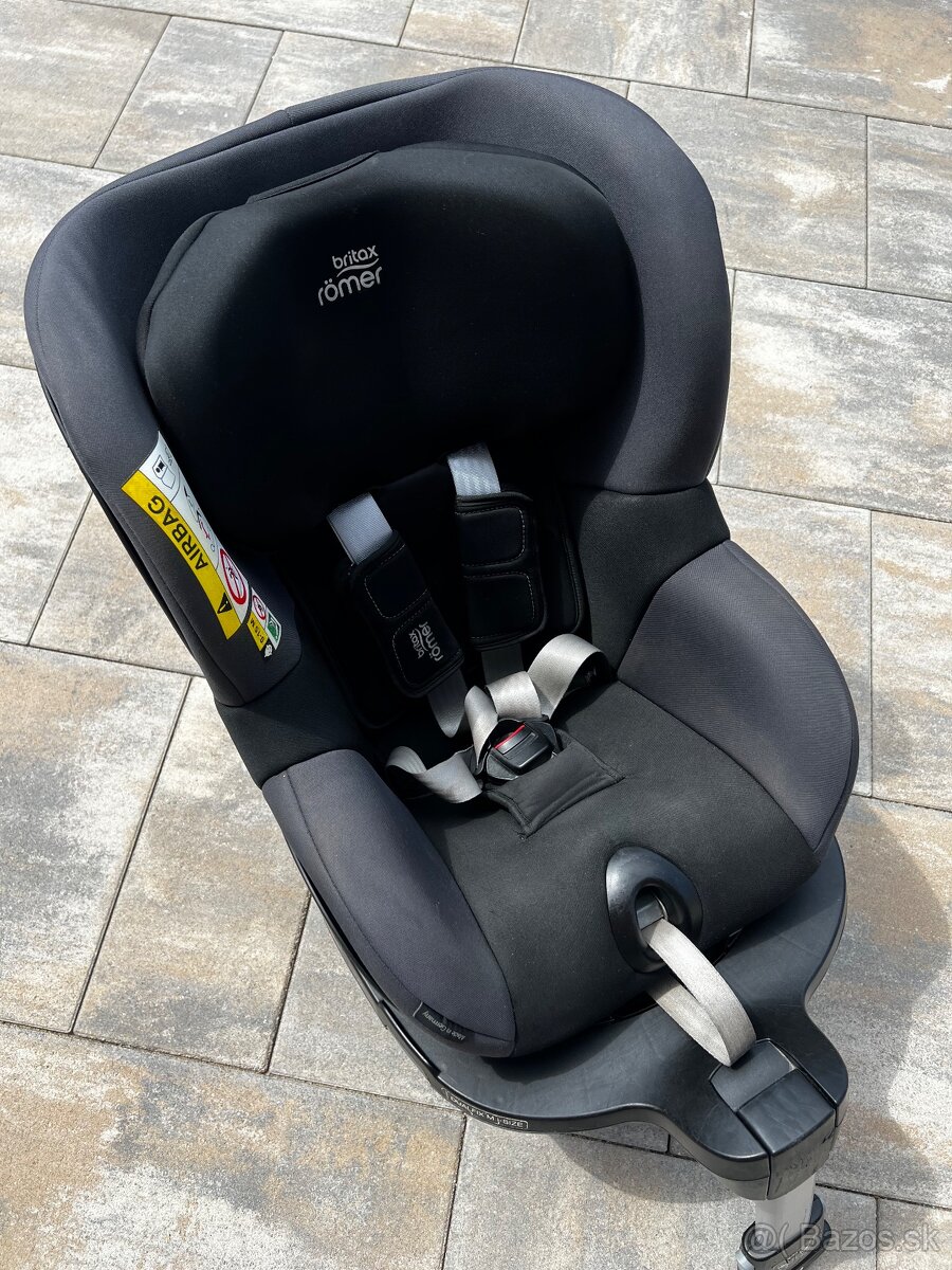 Britax Römer Dualfix M i-size
