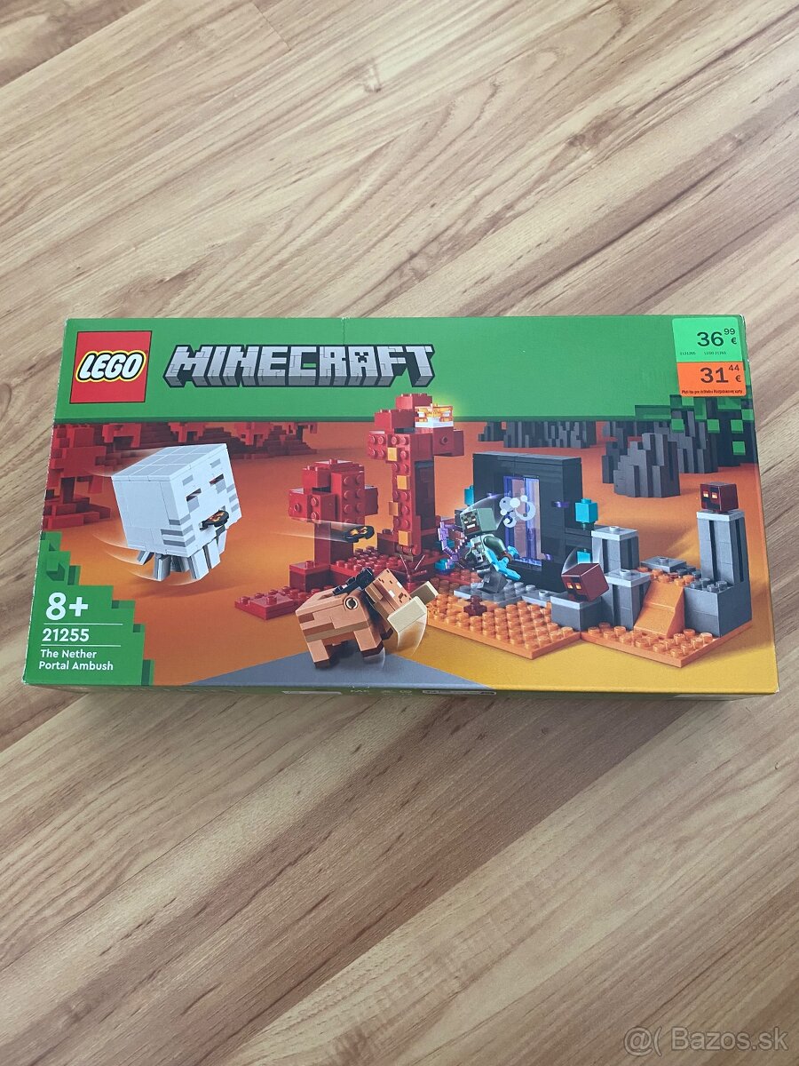 Lego Minecraft 21255