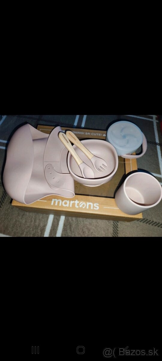 Nová zabalená sada na papanie Martons