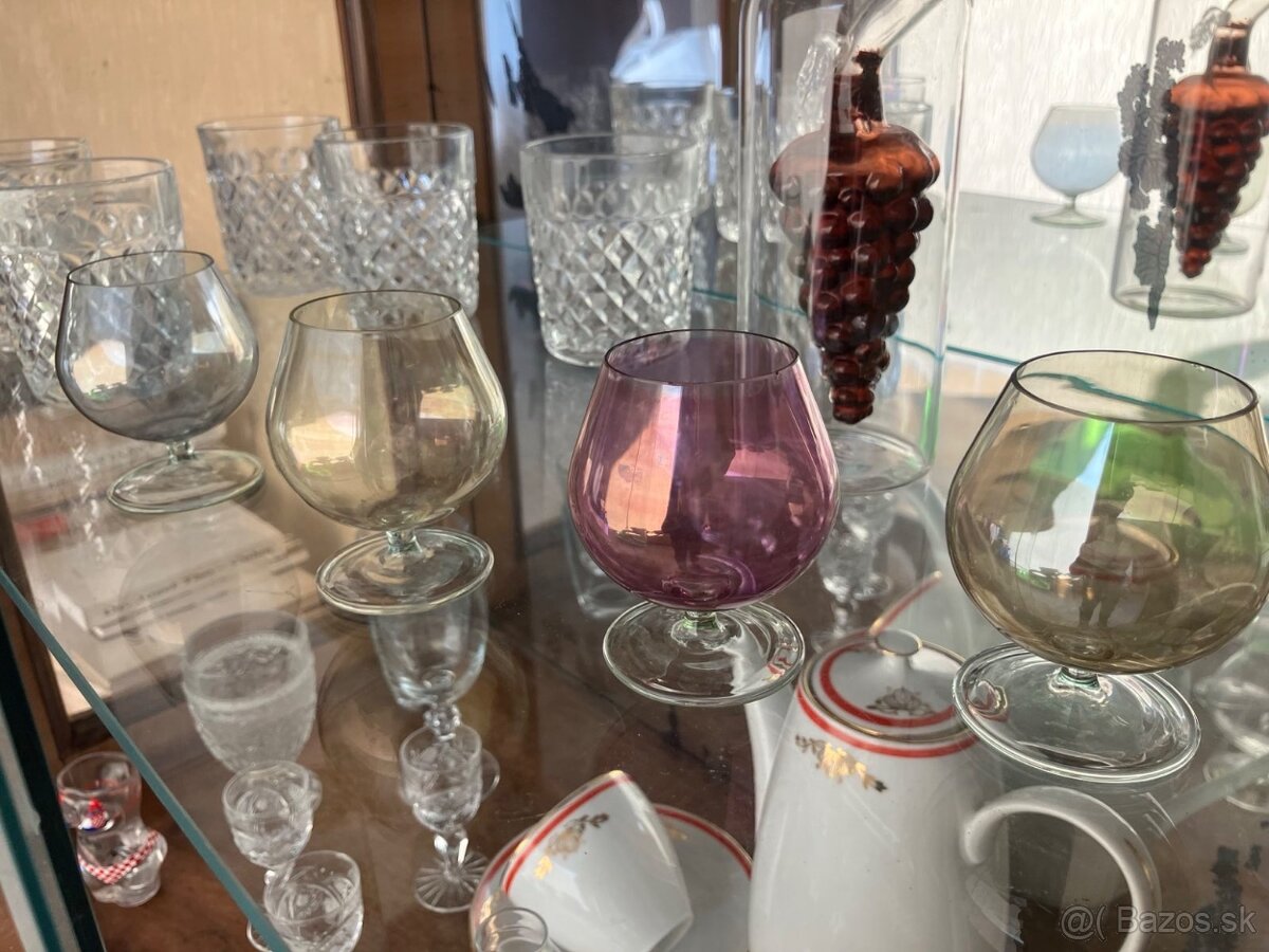 Krystal, ine sklo a porcelan