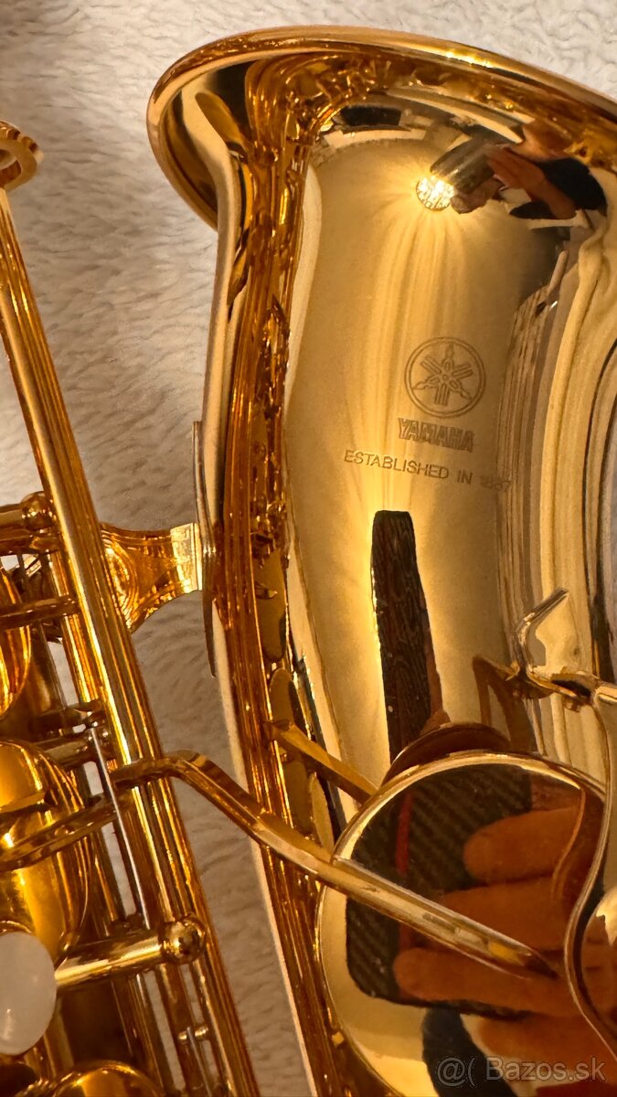 Alt saxofón Yamaha Yas 280