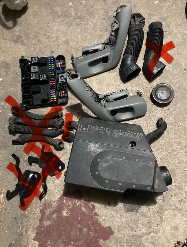 Predám diely Felicia 1.3 mpi