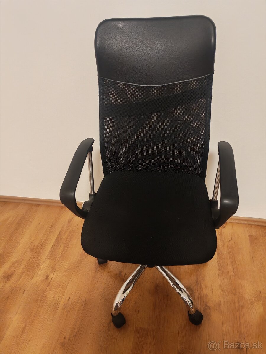 Kancelárska stolička