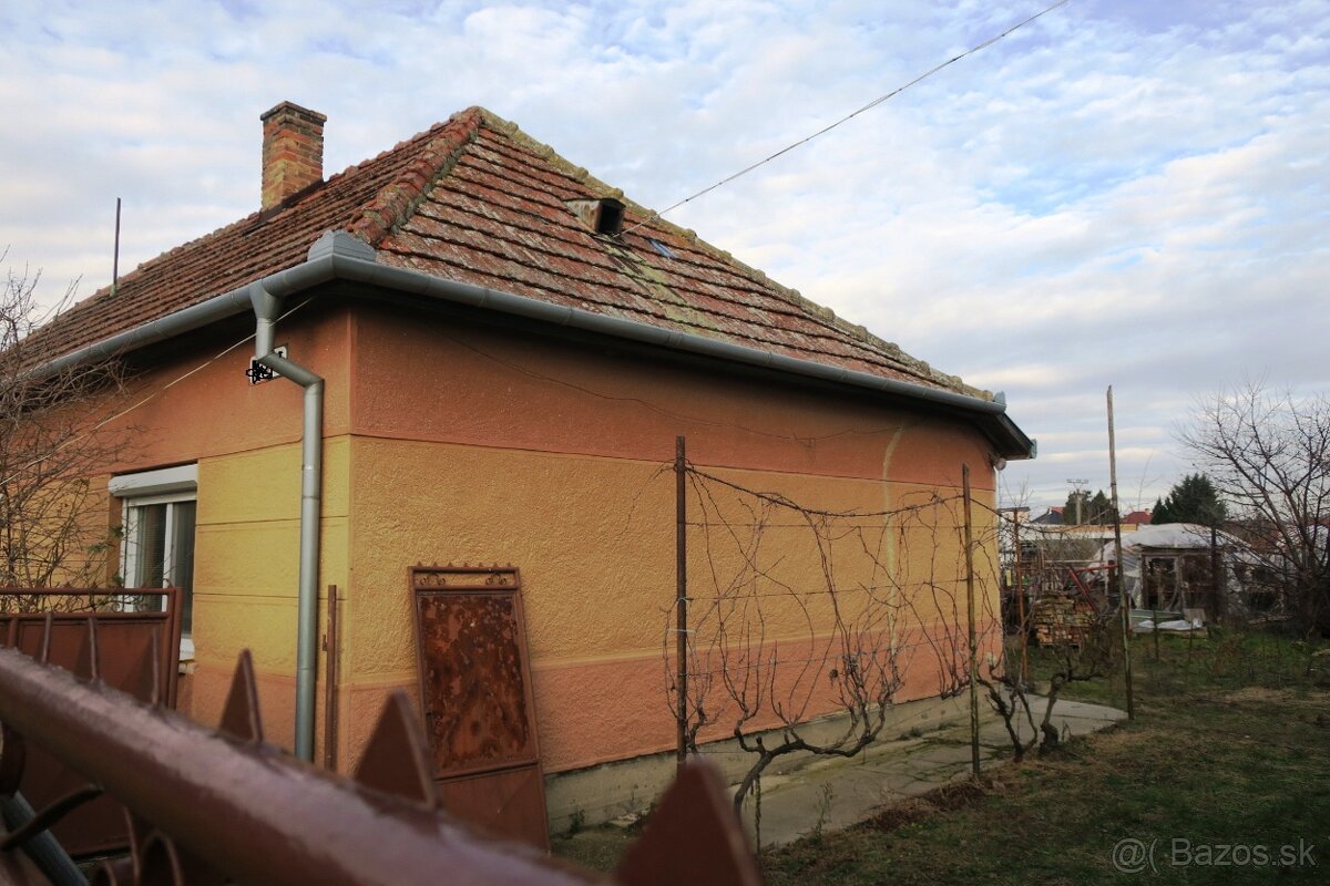 Rodinný dom na predaj v Nesvadoch.