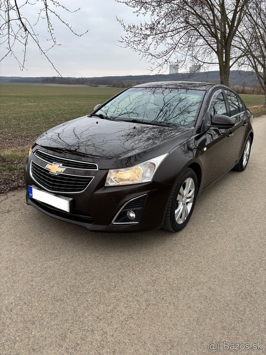 predám Chevrolet Cruze 2.0L, diesel, 120kw.