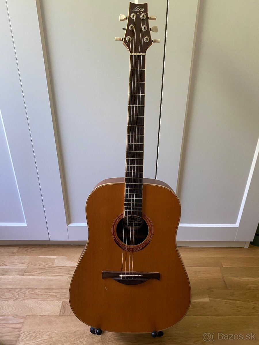 LAG T 200 D Akustická gitara