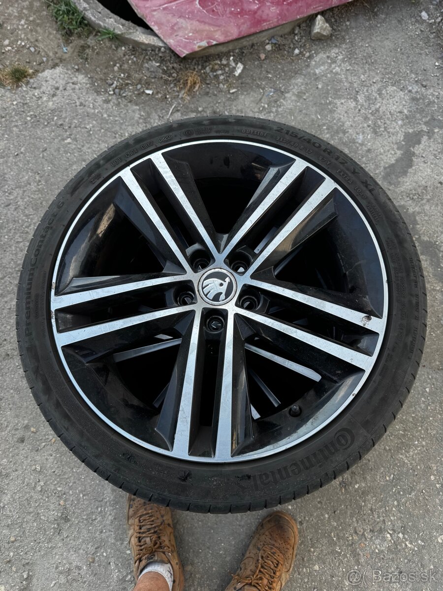 SKODA RAPID MONTE CARLO 5x100 R17 215/45 CONTINENTAL
