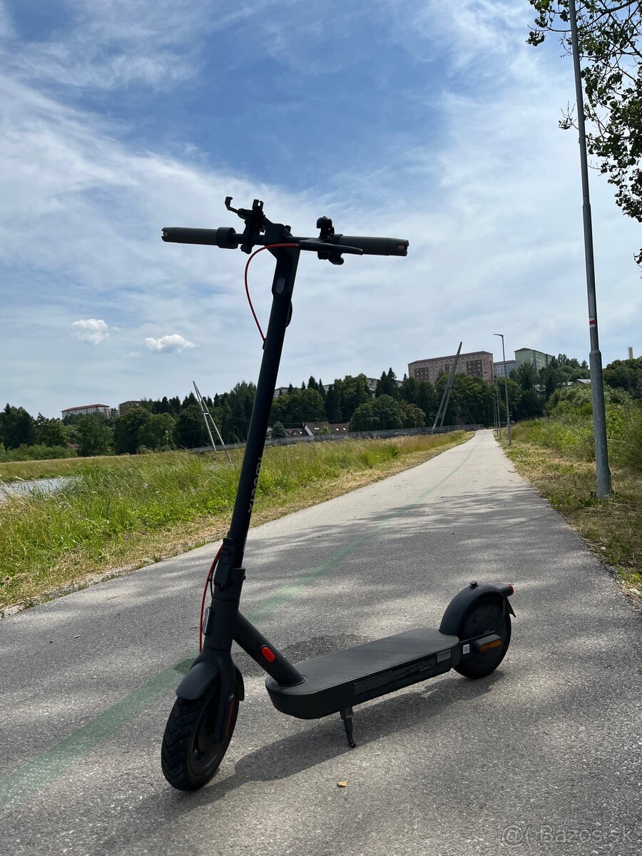 Elektrická Kolobežka Xiaomi 4 Pro 2 Generácia