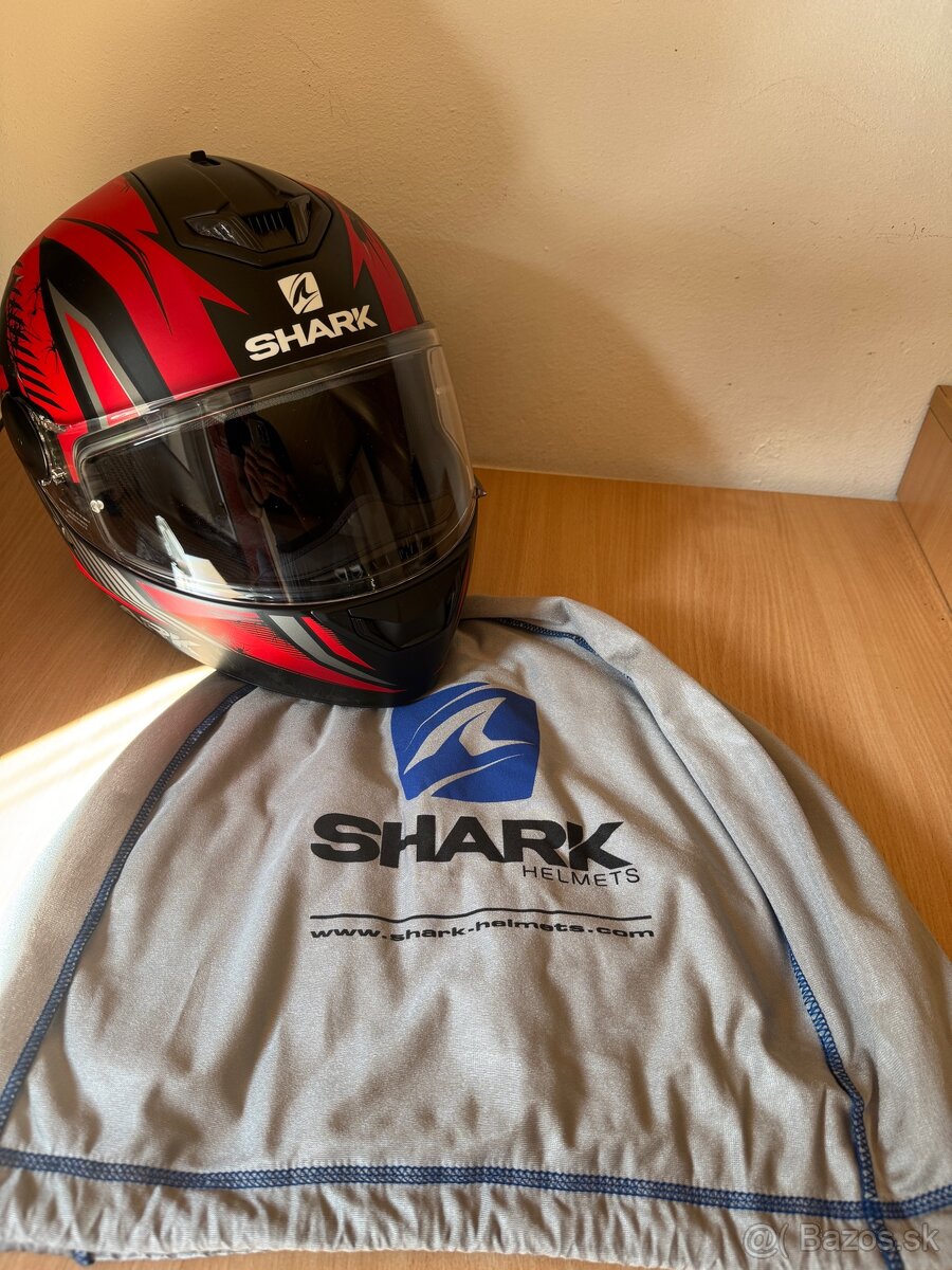 Predám prilbu na motorku Shark D-SKWAL 2 Atraxx