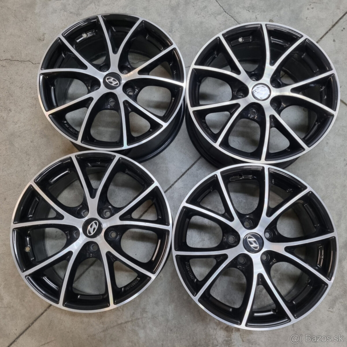 Hliníkové disky 5x114,3 R17 8J ET45