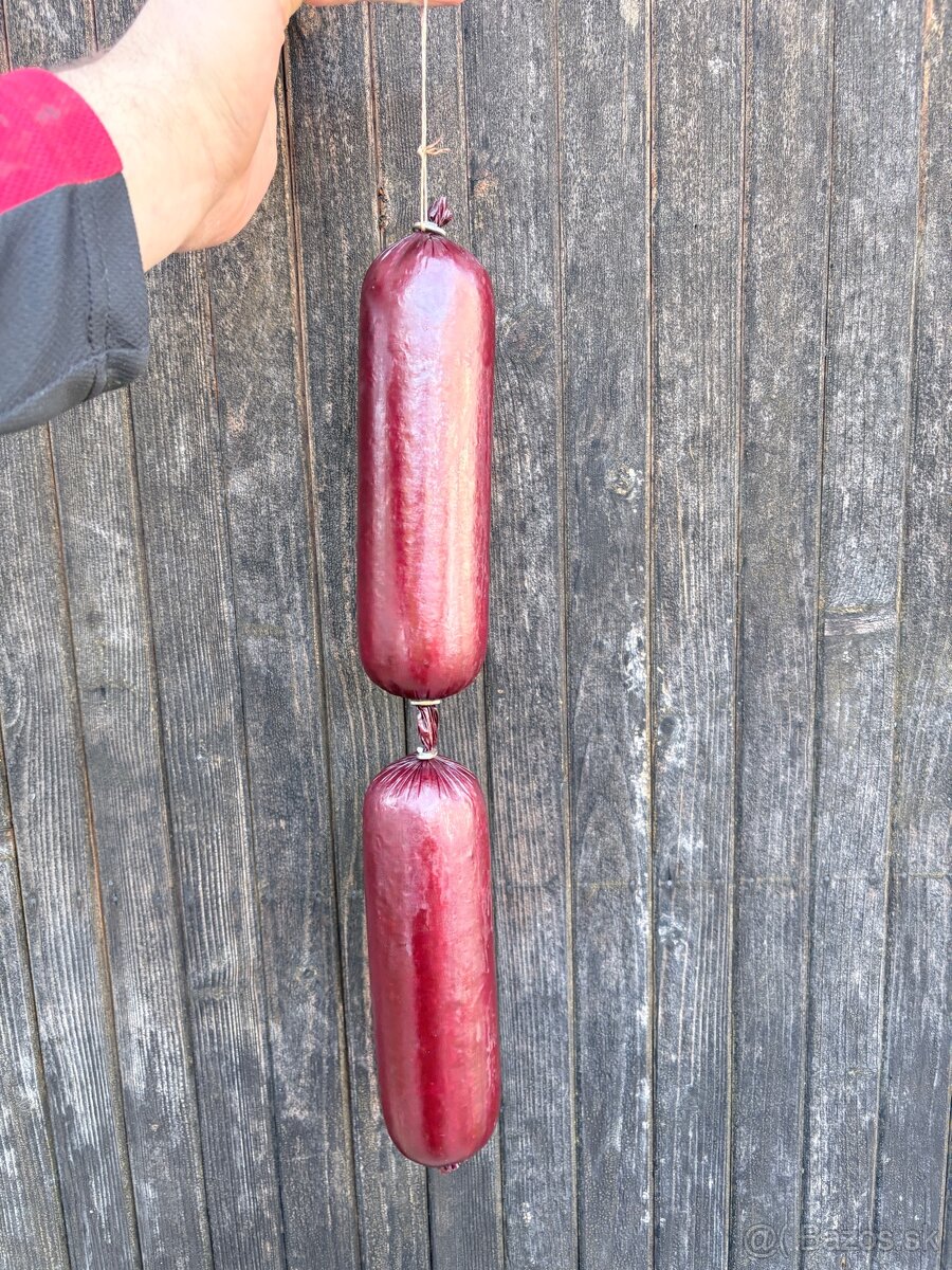 Domáce divinové párky,salámy a špekačky