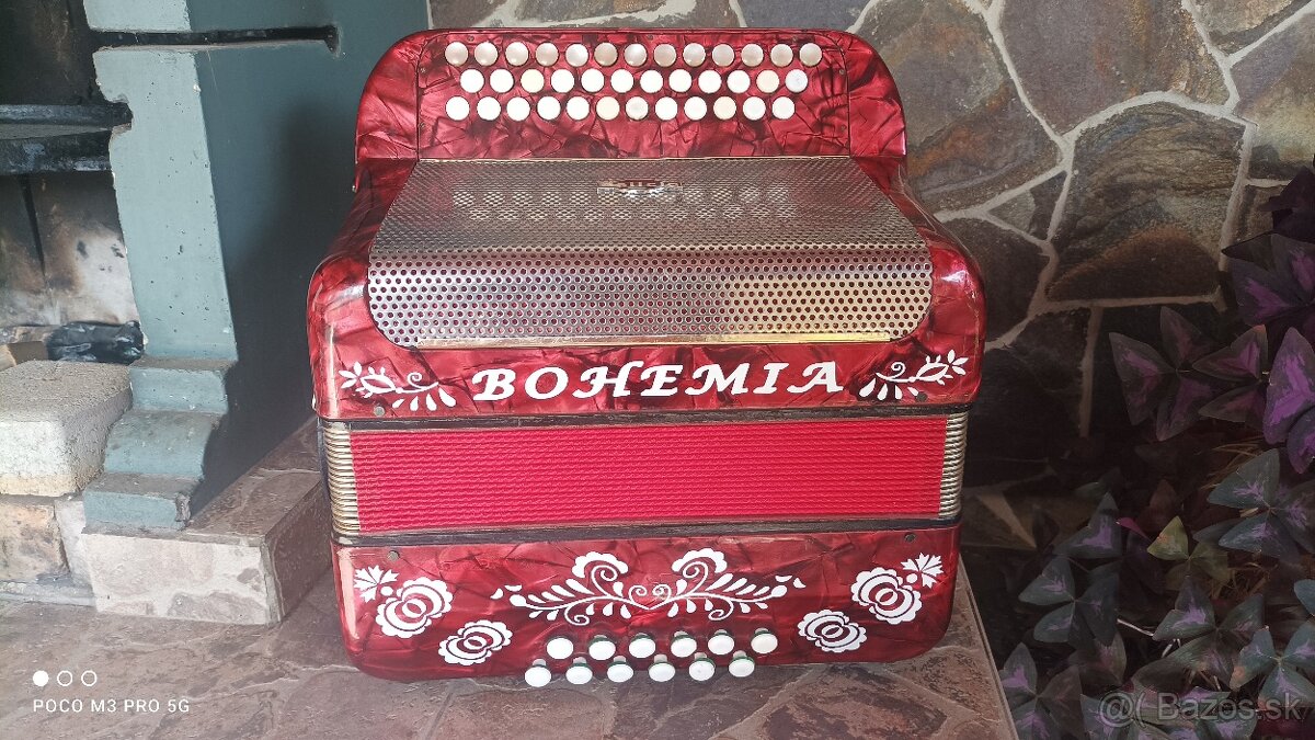 Harmonika-Heligonka.Delícia Favorit 2,Trojhlas.