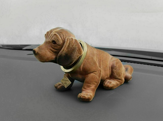 Originálna figurka jazvečíka (Škoda Octavia 1000, 100)