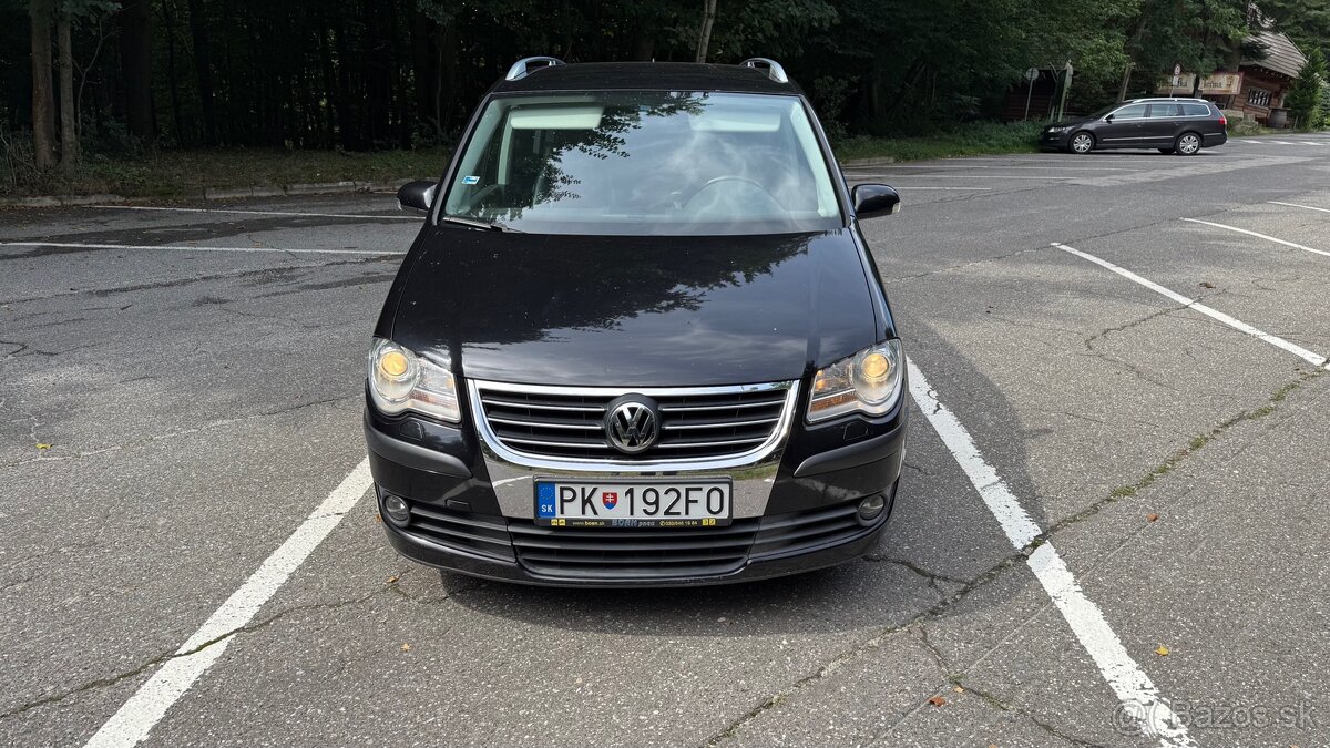 Predám VwTouran 2,0 TDI 103kw DSG 2007