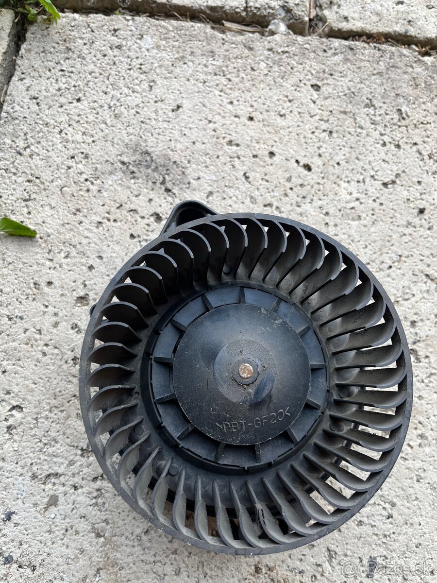 Ventilátor kúrenia audi a4 b7