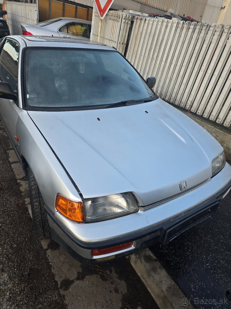Kapota Honda CRX