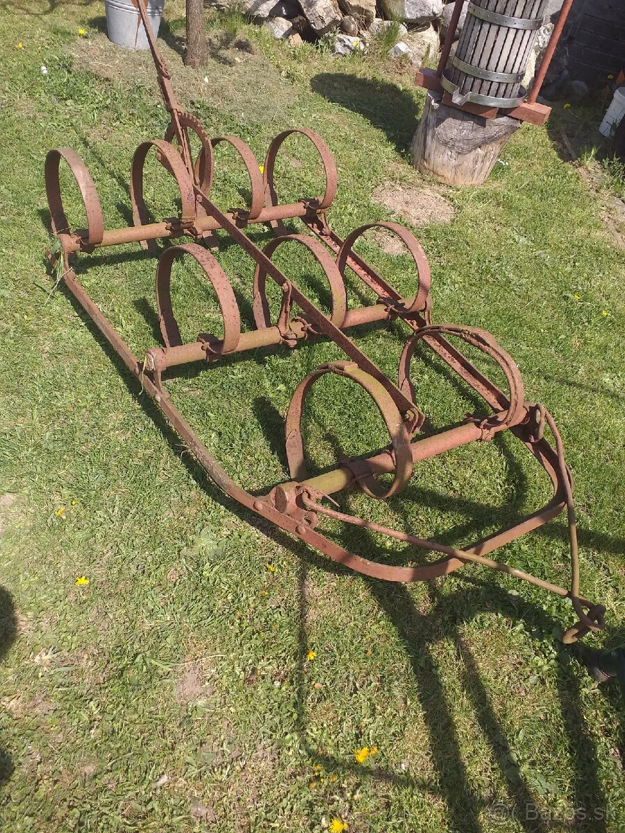 Starý kyprič(kultivátor)