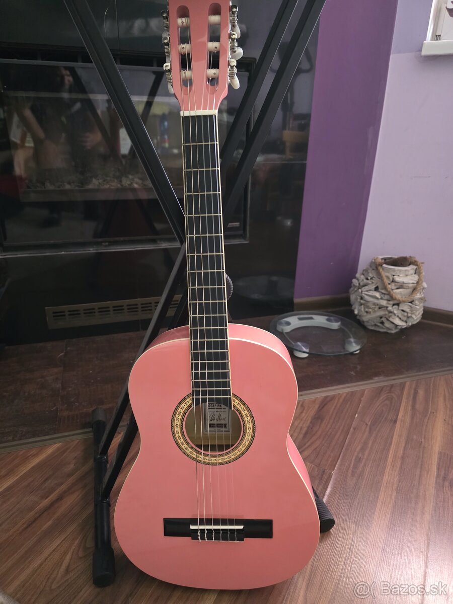 detská gitara