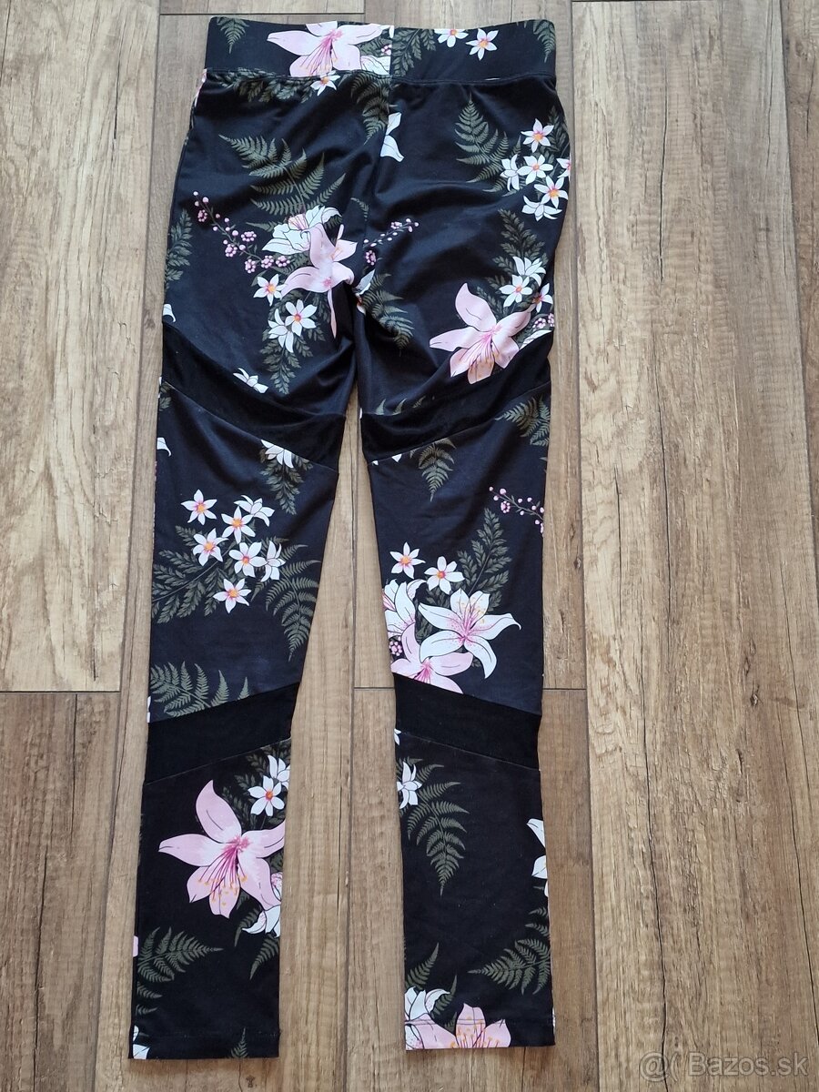 Legíny GUESS - veľkosť XS