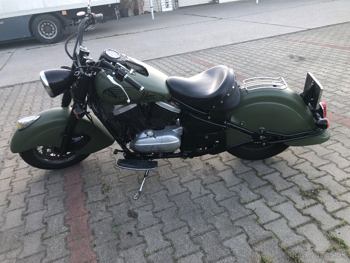 Kawasaki VN800 drifter