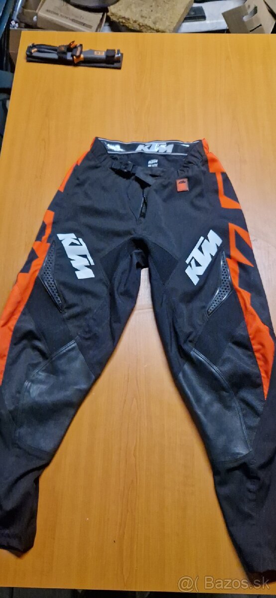 Predam ktm nohavice detské nové