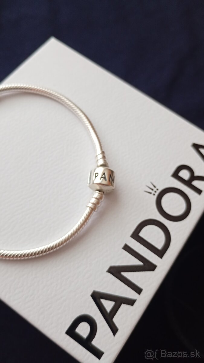 Pandora naramok