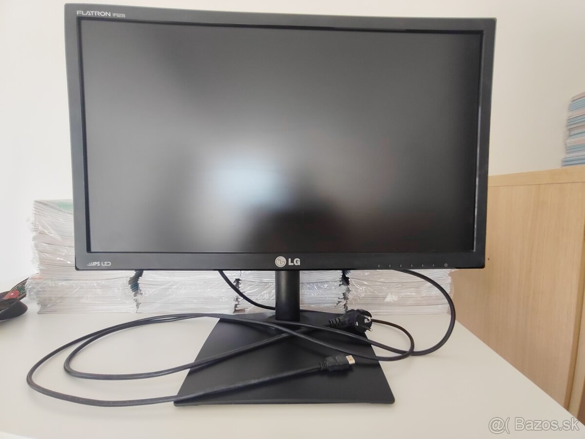 Monitor LG Flatron IPS235P – 23", čierny